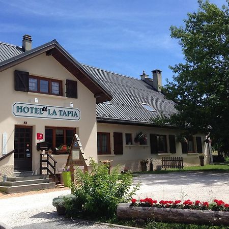 أوترانس Hotel La Tapia المظهر الخارجي الصورة