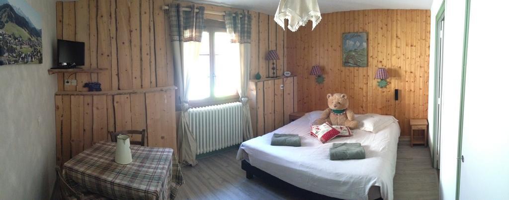 أوترانس Hotel La Tapia المظهر الخارجي الصورة