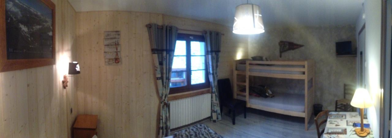 أوترانس Hotel La Tapia المظهر الخارجي الصورة