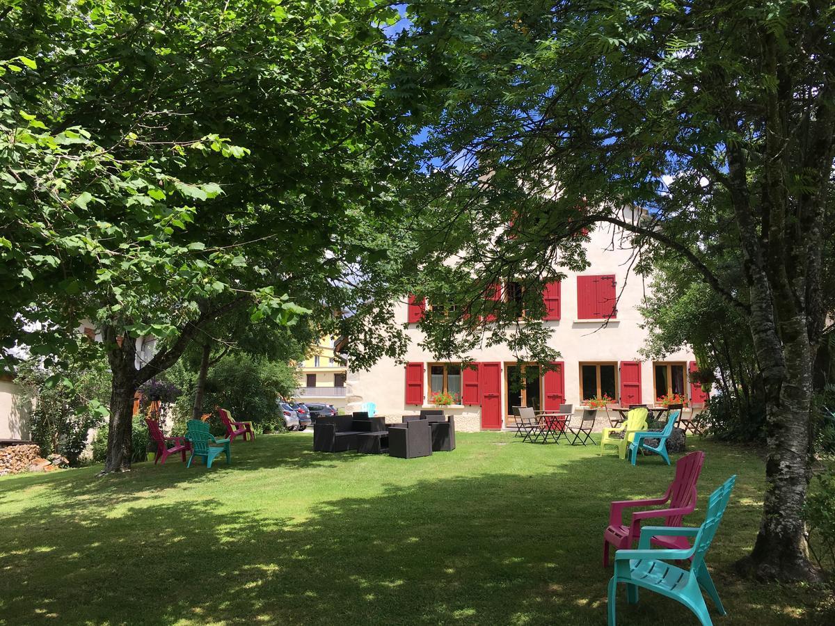 أوترانس Hotel La Tapia المظهر الخارجي الصورة