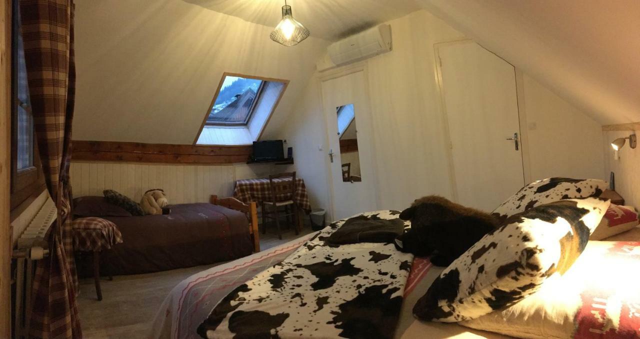 أوترانس Hotel La Tapia المظهر الخارجي الصورة